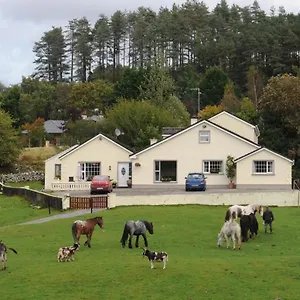Muckross Riding Stables Séjour à la ferme