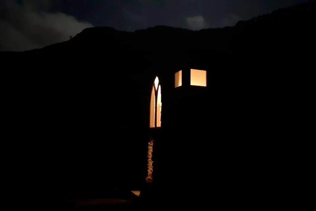 Secluded Cottage Nestled In The Beara Peninsula Killarney